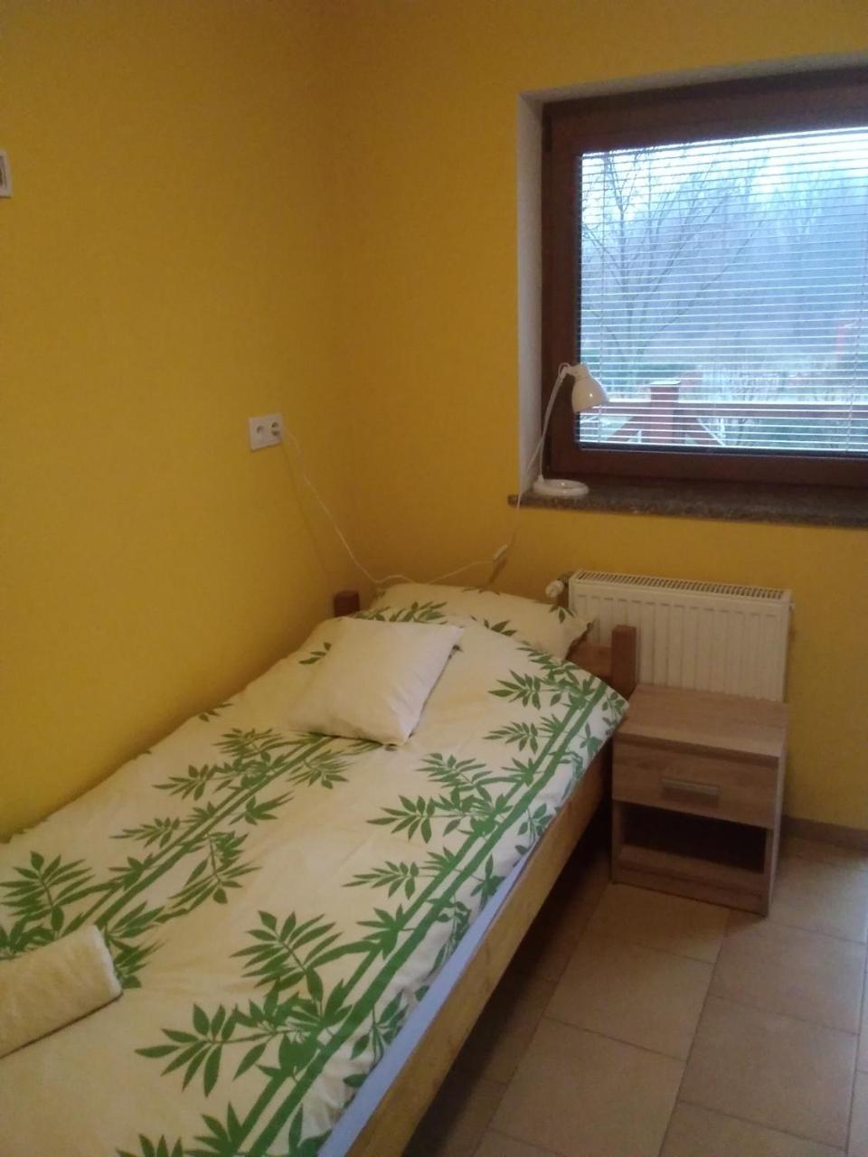 Bacowka Noclegi Sierpnica Екстериор снимка